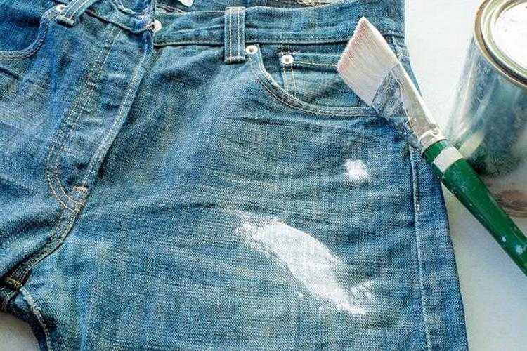 Что делать, если джинсы красятся? как решить проблему?
