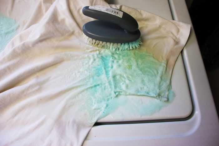 Отбеливание белья с подсолнечным маслом в домашних условиях: рецепты с порошком и маслом для отбеливания кухонных полотенец