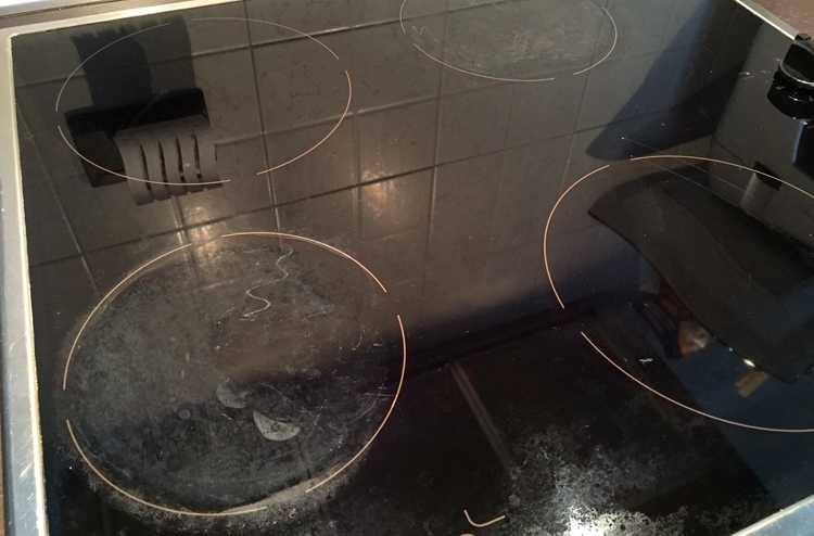 Как отмыть стеклокерамическую плиту от нагара в домашних условиях?